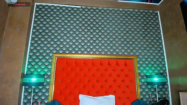 VallerieJones online show from 04/19/26, 12:15