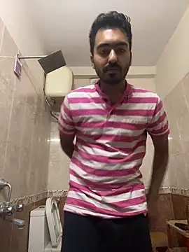 Snapshot of Vikram9918 chatting on 12/13/24, 02:38 Vikram9918 online show from 12/13/24, 02:38