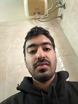 Snapshot of Vikram9918 chatting on 01/02/25, 06:40 Vikram9918 online show from 01/02/25, 06:40