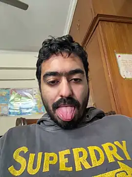 Snapshot of Vikram9918 chatting on 01/21/25, 10:19 Vikram9918 online show from 01/21/25, 10:19