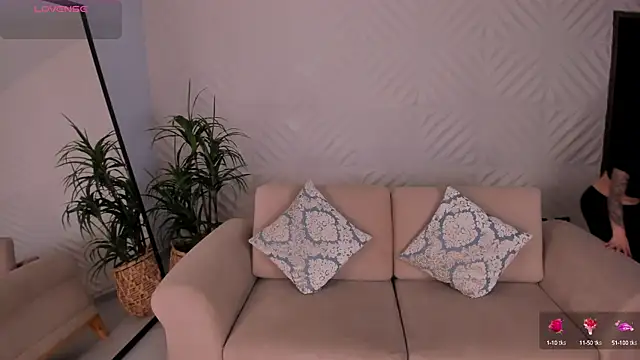 Snapshot of KateSunder chatting on 02/16/25, 04:53 KateSunder online show from 02/16/25, 04:53