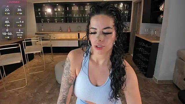 Snapshot of KateSunder chatting on 03/20/25, 12:22 KateSunder online show from 03/20/25, 12:22