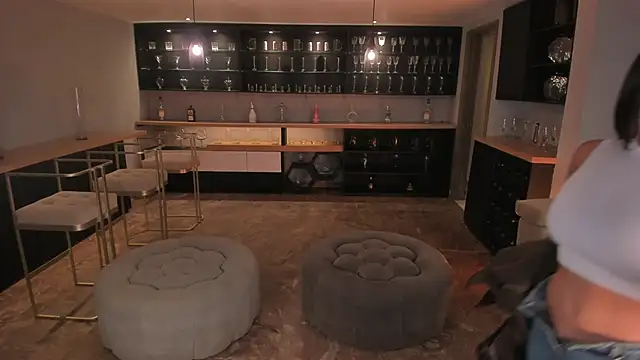 Snapshot of KateSunder chatting on 11/21/25, 10:25 KateSunder online show from 11/21/25, 10:25