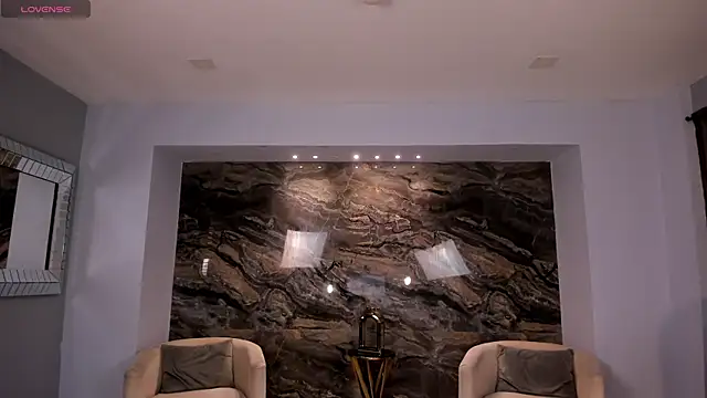 KateSunder online show from 04/25/26, 01:14