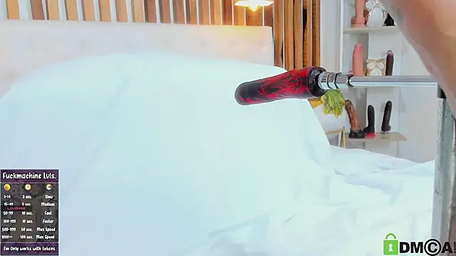 Snapshot of emma_liz_ chatting on 01/25/25, 12:37 emma liz online show from 01/25/25, 12:37