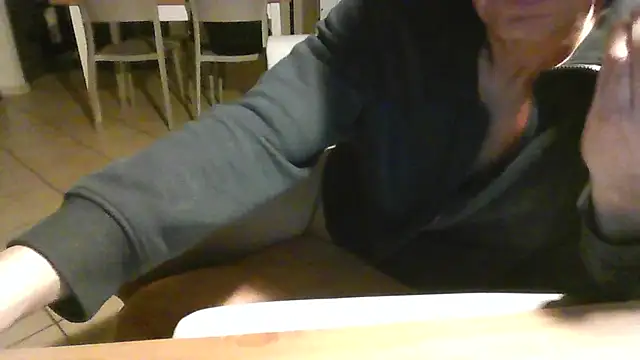 franz001970 online show from 01/21/25, 09:25