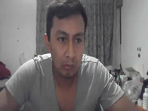 Snapshot of and_mtz chatting on 02/24/26, 06:22 and mtz online show from 02/24/26, 06:22