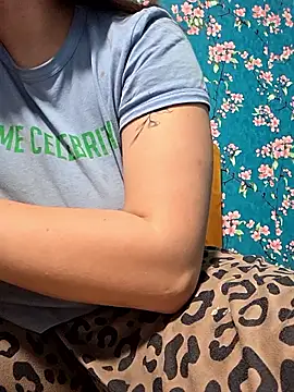 NansyyyaLiannkkaasssssa78 online show from 12/03/25, 07:45