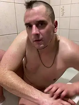 Snapshot of mrwilly7743 chatting on 02/15/25, 10:44 mrwilly7743 online show from 02/15/25, 10:44