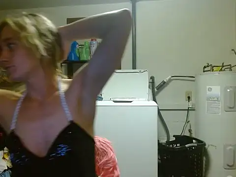 missymilf online show from 10/12/25, 12:53