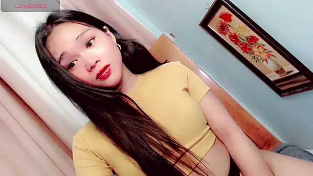 amomentoflust69 online show from 06/20/26, 11:02