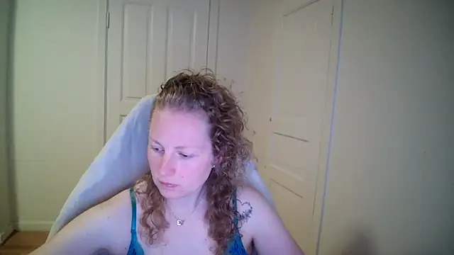 Girlnina-1995 online show from 03/23/26, 08:29