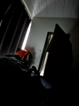 Snapshot of Andysagan chatting on 06/10/26, 05:34 Andysagan online show from 06/10/26, 05:34