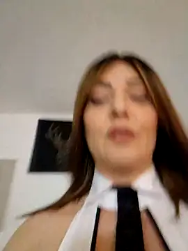 AryaSummersReal online show from 10/06/25, 07:11