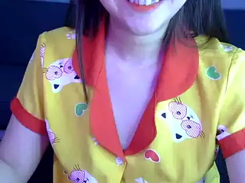 Bee 2k online show from 11/12/25, 04:46