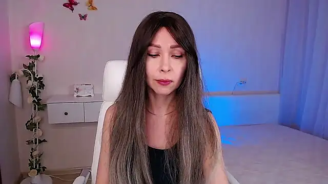 wendifoste online show from 02/25/25, 04:21