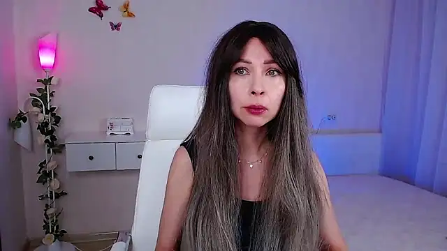 wendifoste online show from 03/11/25, 06:08