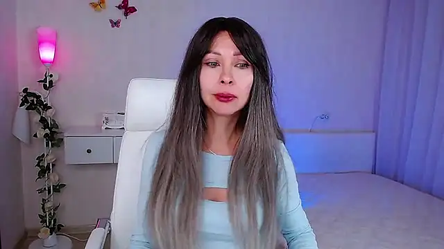 wendifoste online show from 09/29/25, 07:08