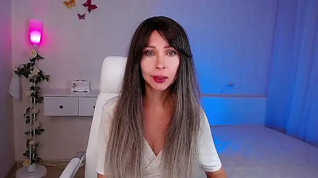 wendifoste online show from 10/10/25, 05:34