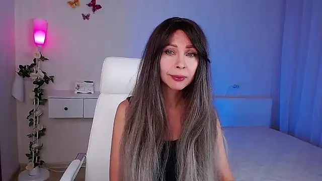 wendifoste online show from 10/23/25, 04:39