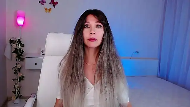 wendifoste online show from 11/21/25, 06:28