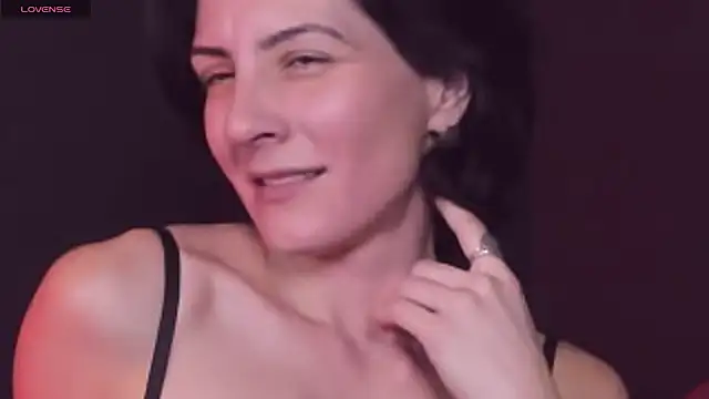 LorenDaze online show from 12/04/24, 05:11