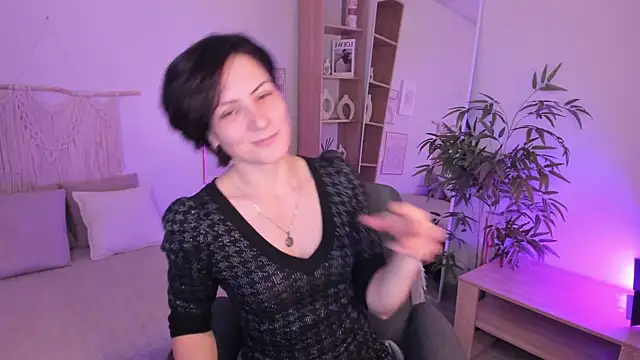 LorenDaze online show from 12/19/25, 06:42