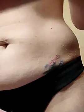 eatmeplease44 online show from 02/15/25, 03:52