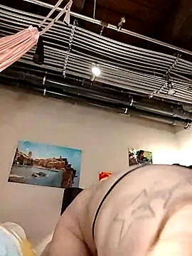 eatmeplease44 online show from 04/19/26, 07:05