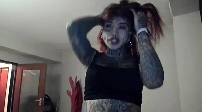 Snapshot of tamarapervert chatting on 01/17/25, 05:41 tamarapervert online show from 01/17/25, 05:41