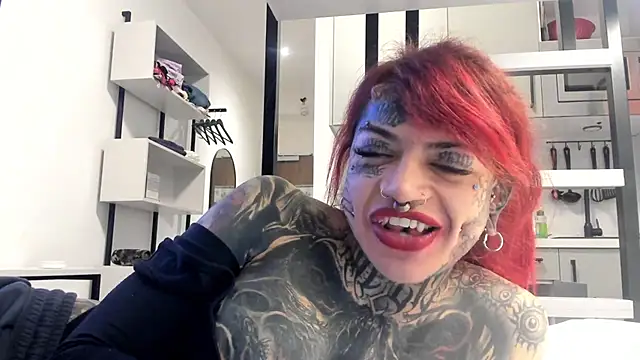 Snapshot of tamarapervert chatting on 02/19/25, 10:53 tamarapervert online show from 02/19/25, 10:53