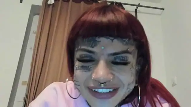 Snapshot of tamarapervert chatting on 10/13/25, 09:04 tamarapervert online show from 10/13/25, 09:04