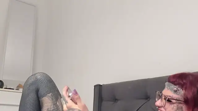 Snapshot of tamarapervert chatting on 02/23/26, 08:06 tamarapervert online show from 02/23/26, 08:06