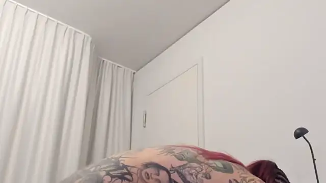 Snapshot of tamarapervert chatting on 03/21/26, 11:59 tamarapervert online show from 03/21/26, 11:59