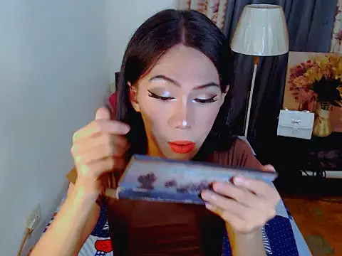 ELLIZABETHFORCUMXX online show from 09/30/25, 10:09