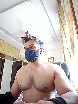 kaizercool1 online show from 01/14/26, 08:53