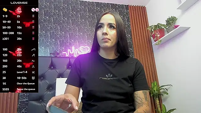 Tamara-evans online show from 12/06/24, 08:07