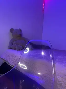 MeganKitty  online show from 12/08/24, 10:25