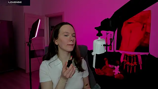 DivineBite online show from 03/23/26, 02:21