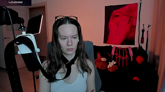 DivineBite online show from 04/23/26, 05:04