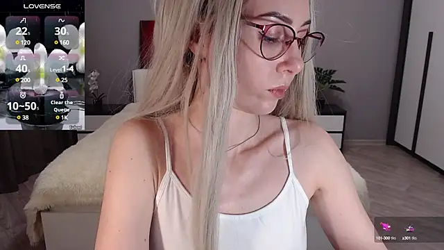 VictoriaTiger online show from 02/20/25, 02:02