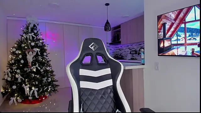 liagirl cute online show from 01/10/26, 04:36