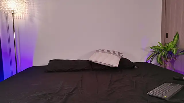 liagirl cute online show from 04/26/26, 06:00