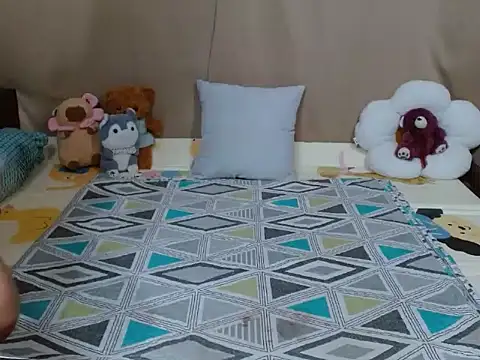 Snapshot of Petite_Jeramae99xx chatting on 10/05/25, 05:17 Petite Jeramae99xx online show from 10/05/25, 05:17