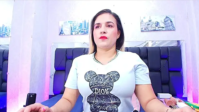  carolina fox online show from 02/26/25, 03:10