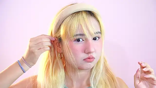 Pinkie Princes online show from 01/16/26, 02:37