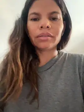 Snapshot of ROUSSH chatting on 03/14/25, 12:07 ROUSSH online show from 03/14/25, 12:07