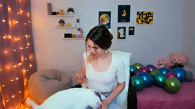 aPieceOfJoy online show from 02/13/25, 04:22