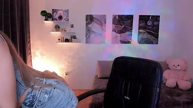 aPieceOfJoy online show from 09/21/25, 11:39