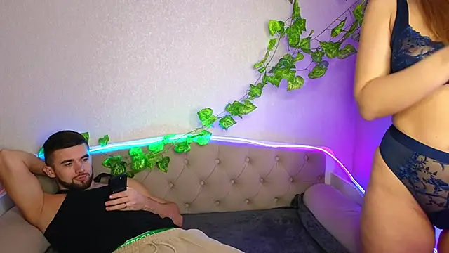 Snapshot of ParadisePleasure_ chatting on 01/20/25, 02:43 ParadisePleasure  online show from 01/20/25, 02:43